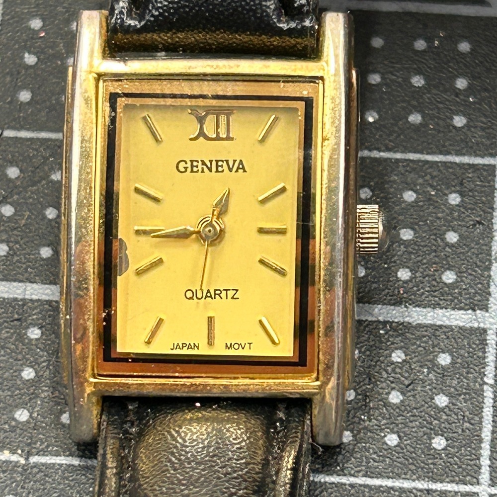 Geneva Quartz Watch‎ Gold Tone Rectangular Case Black Leather Band Japan Movt